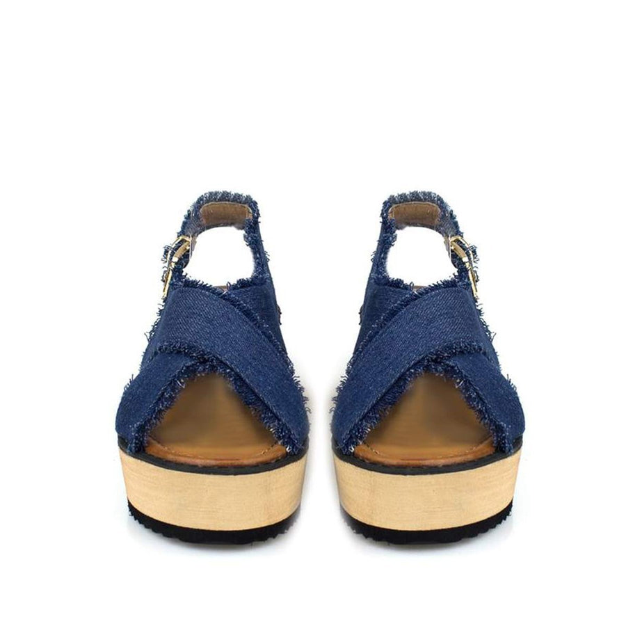 BLUE DENIM