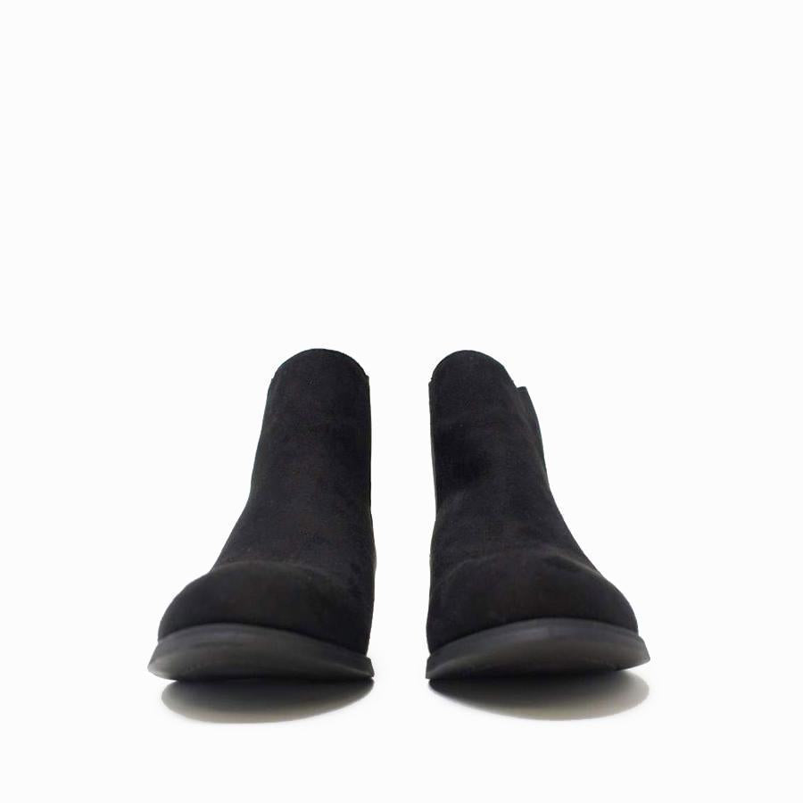 BLACK SUEDETTE