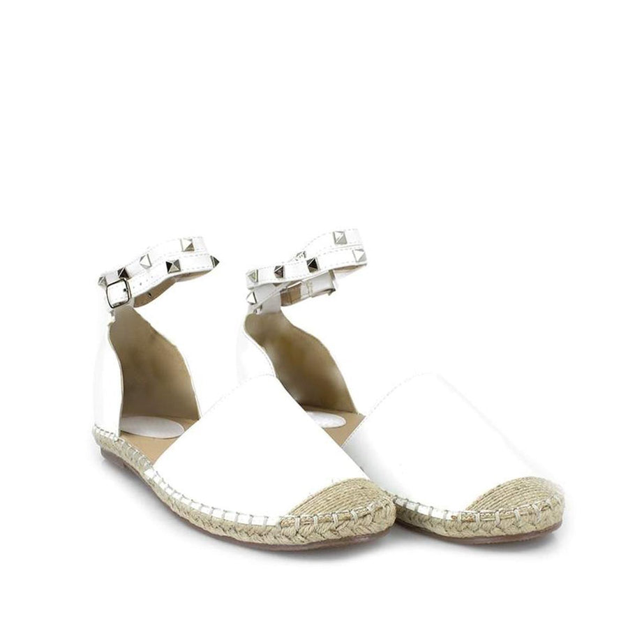 WHITE PU