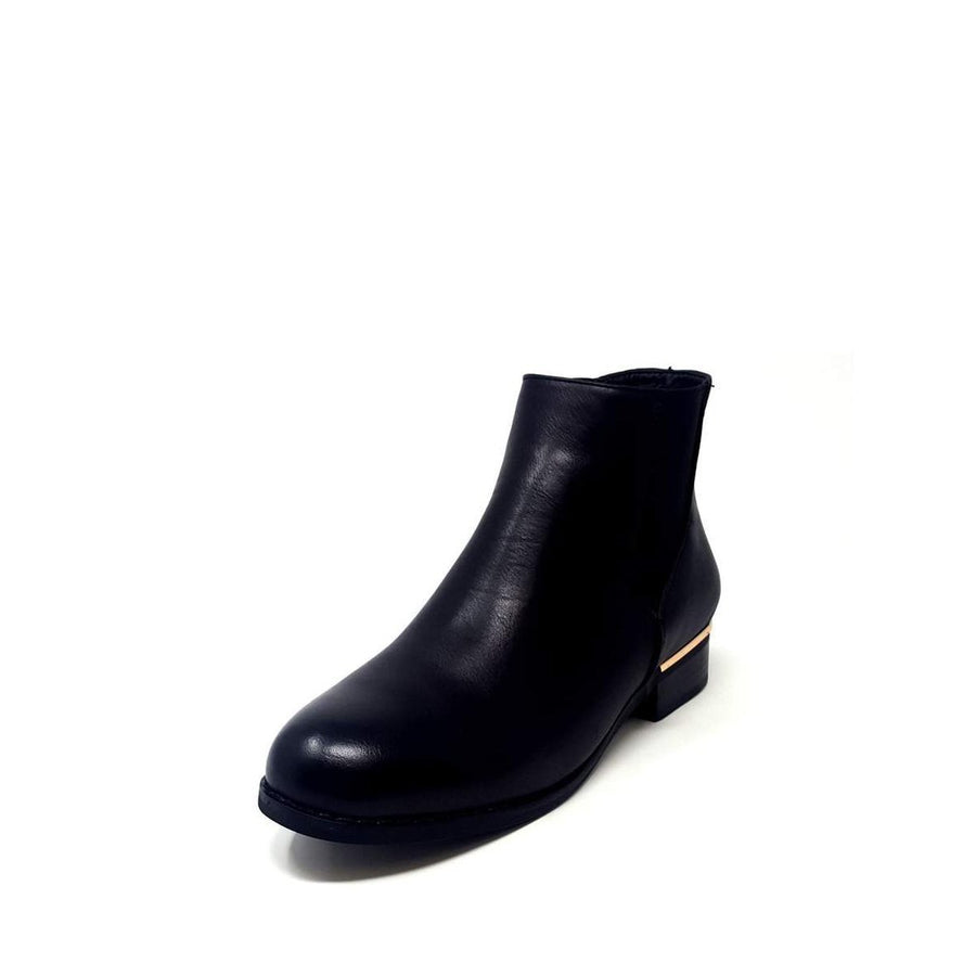 BLACK PU